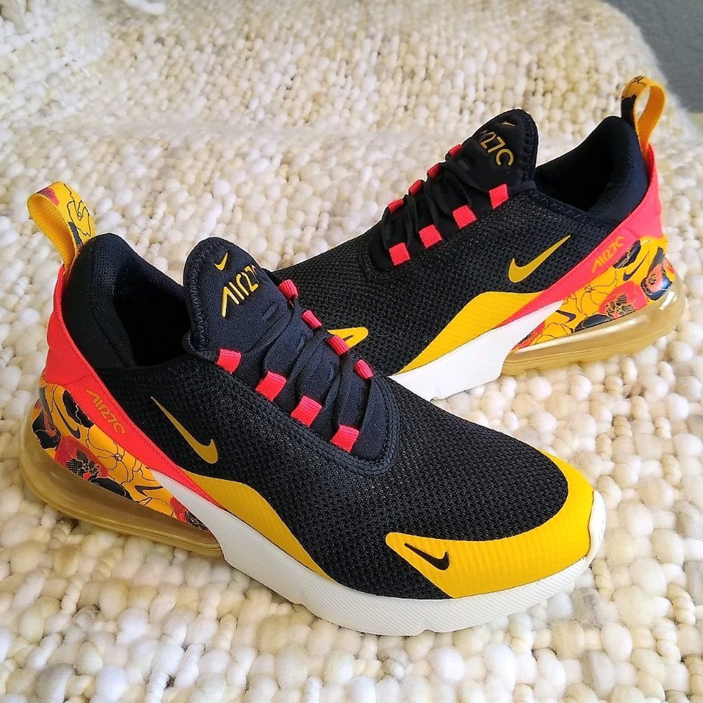 Nike Air Max 270 Black Floral Sz 7.5 Like New!